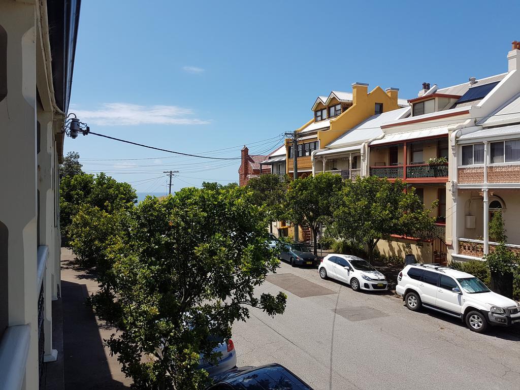 Newcastle Short Stay Accommodation - Vista Apartment Buitenkant foto